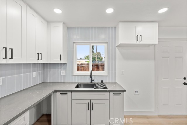 Detail Gallery Image 9 of 25 For 3624 Jonothan, North Highlands,  CA 95660 - 3 Beds | 2 Baths