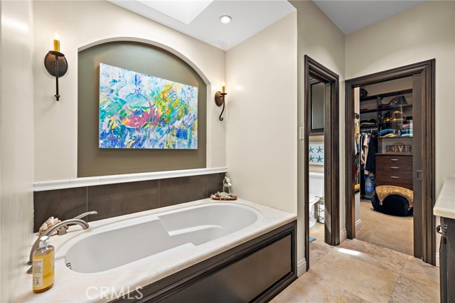 159 Angelo Walk, Long Beach CA: https://media.crmls.org/medias/c18662a9-5f03-4f9c-9ebe-58af5a91f2f3.jpg