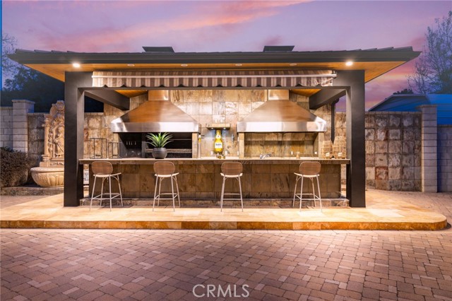 Detail Gallery Image 21 of 75 For 10372 Crawford Canyon Rd, Santa Ana,  CA 92705 - 5 Beds | 7/1 Baths