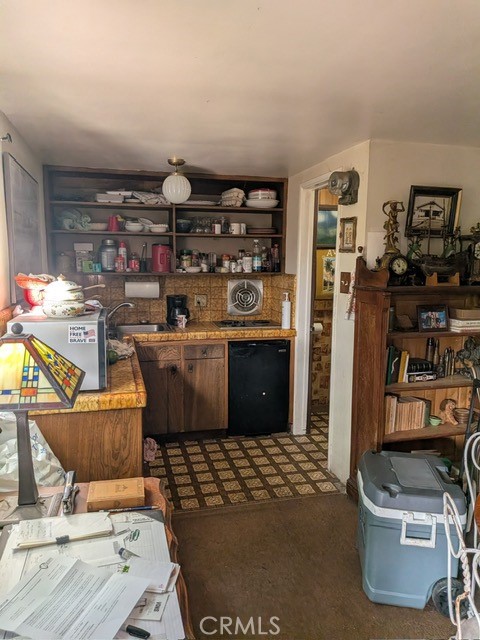 Detail Gallery Image 9 of 13 For 3516 Fairchild St, Glendale,  CA 91214 - 2 Beds | 1 Baths