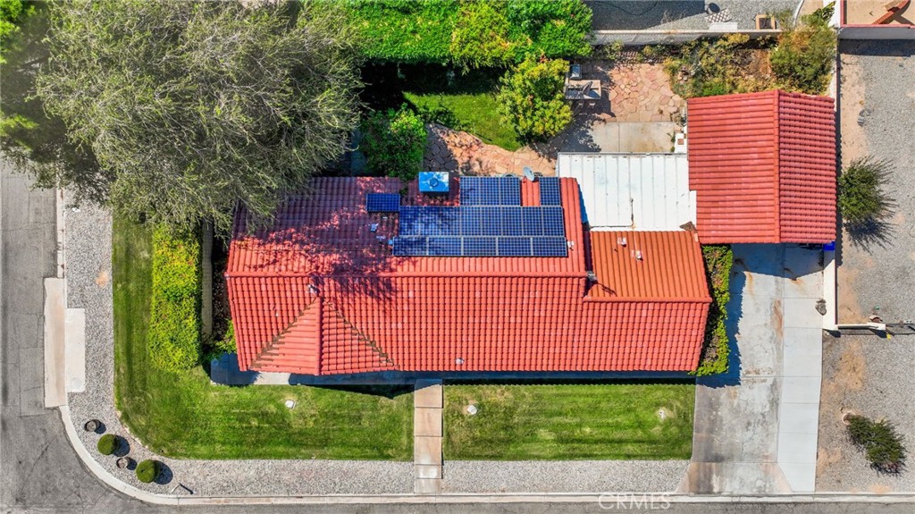 https://media.crmls.org/medias/c1877bab-a352-4964-9886-a6f8bb253709.jpg?preset=X-Large