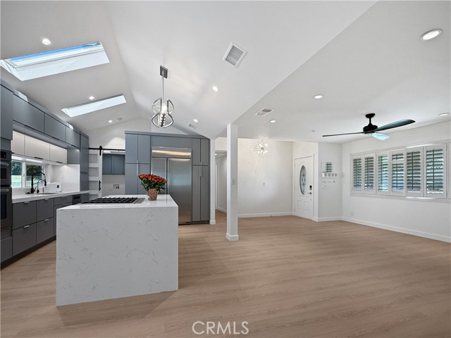 Detail Gallery Image 6 of 34 For 2815 E Coolidge, Orange,  CA 92867 - 5 Beds | 2 Baths