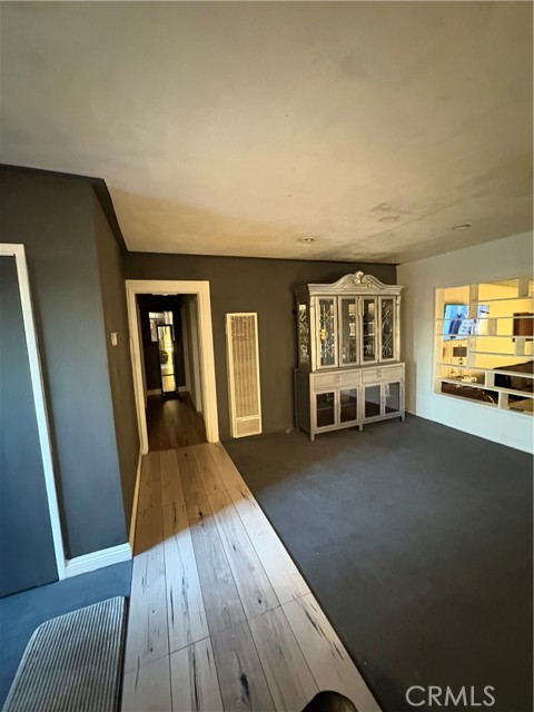 Detail Gallery Image 10 of 24 For 15105 Domart, Norwalk,  CA 90650 - 3 Beds | 1 Baths