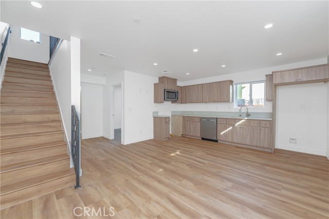 Detail Gallery Image 6 of 15 For 1183 E 59th Pl, Los Angeles,  CA 90001 - 3 Beds | 2 Baths