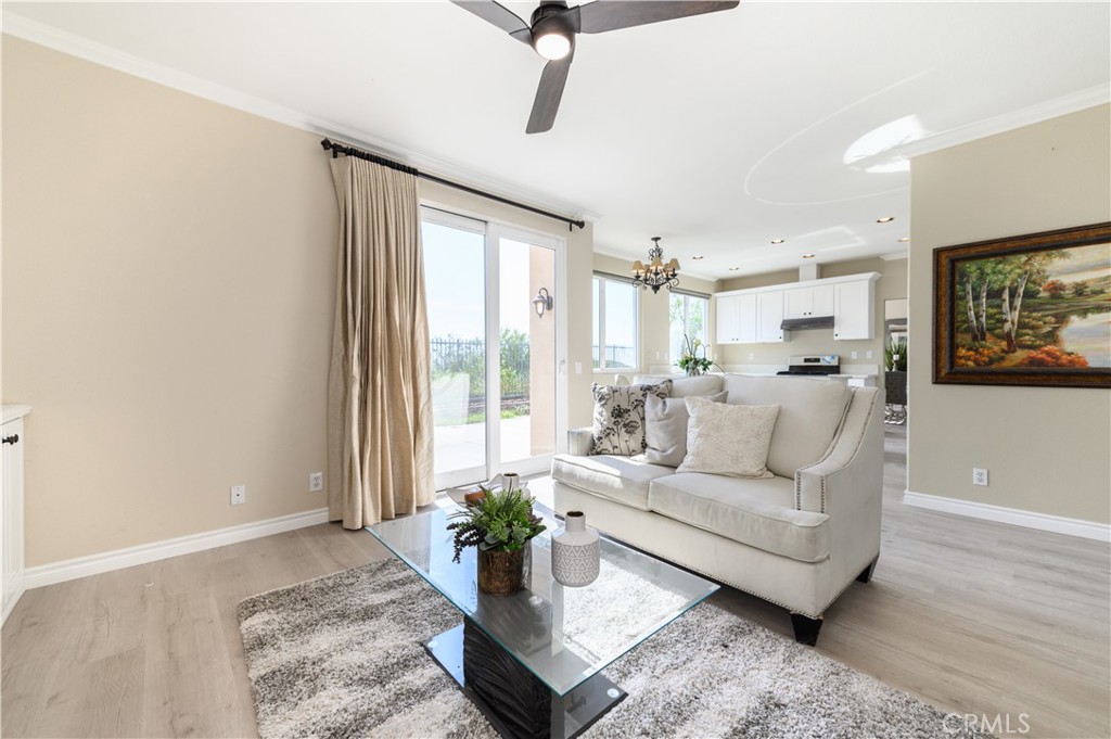 C189aec1 A2ab 46e1 8487 59f0ac19b826