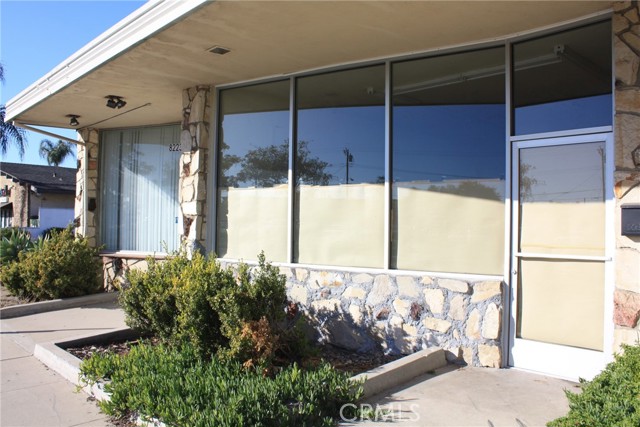 8223 Commonwealth Avenue, Buena Park, California 90621, ,Commercial Lease,For Rent,8223 Commonwealth Avenue,CRIV24102169