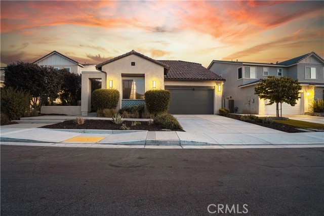 Detail Gallery Image 1 of 1 For 30823 Nature Rd, Murrieta,  CA 92563 - 3 Beds | 3 Baths