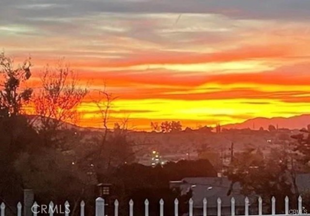 Detail Gallery Image 15 of 19 For 16470 Cabrillo Dr, Victorville,  CA 92395 - 3 Beds | 2 Baths