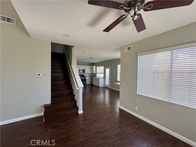 6 Lembogan Court, Aliso Viejo CA: https://media.crmls.org/medias/c18e3a78-0a4b-42c1-9367-d6497d07de20.jpg