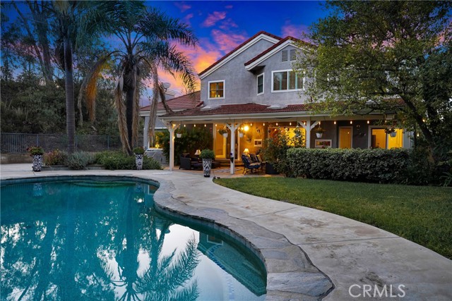 3866 Hunter Crest Court, Moorpark CA: https://media.crmls.org/medias/c190818f-bae2-4264-a4f6-d7faa7c28364.jpg