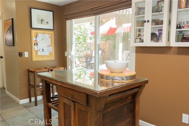 11537 Mount Hood Court, Rancho Cucamonga CA: https://media.crmls.org/medias/c1915c1d-dabf-458b-a0fb-e25e1cf8f788.jpg