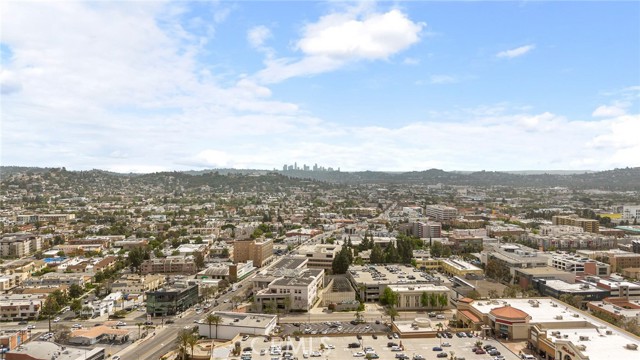 Detail Gallery Image 30 of 34 For 330 N Howard St #201,  Glendale,  CA 91206 - 2 Beds | 1 Baths