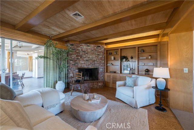 Detail Gallery Image 8 of 39 For 225 O'connor Way, San Luis Obispo,  CA 93405 - 3 Beds | 2/1 Baths