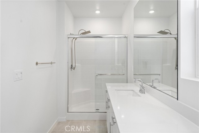 Detail Gallery Image 21 of 36 For 4033 Spring Haven Lane, Corona,  CA 92883 - 3 Beds | 2/1 Baths