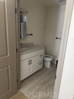 Detail Gallery Image 8 of 15 For 152 N Mariposa, Los Angeles,  CA 90004 - 2 Beds | 2 Baths