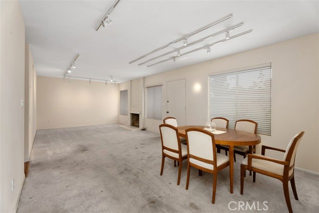 Detail Gallery Image 11 of 30 For 6814 Southampton Dr, Cypress,  CA 90630 - 3 Beds | 2 Baths