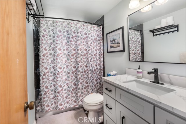 1372 Sequoia, Lake Arrowhead, CA 92352