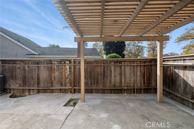 Detail Gallery Image 25 of 34 For 14222 Raintree Rd, Tustin,  CA 92780 - 3 Beds | 2 Baths