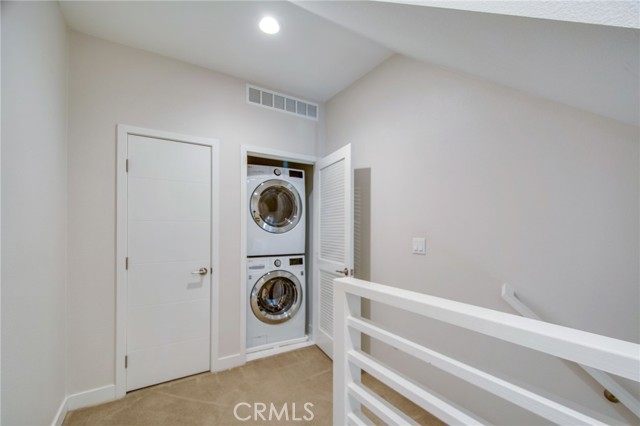 225 Elm Avenue, Long Beach CA: https://media.crmls.org/medias/c192bfe4-2548-4af3-9317-b910804b82c1.jpg