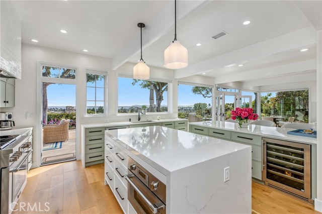 Image 19 of 42 For 3007 Harbor View