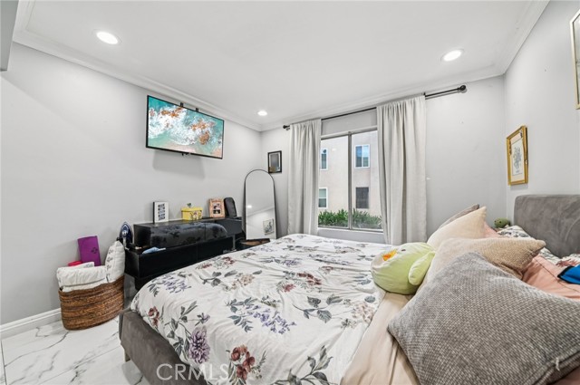 Detail Gallery Image 19 of 32 For 1430 Cabrillo Park #B,  Santa Ana,  CA 92701 - 2 Beds | 2 Baths