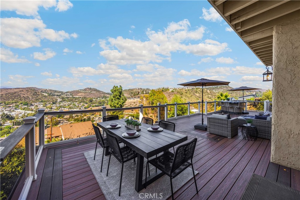 C1945e61 1af3 4692 B4f8 160a1688353c