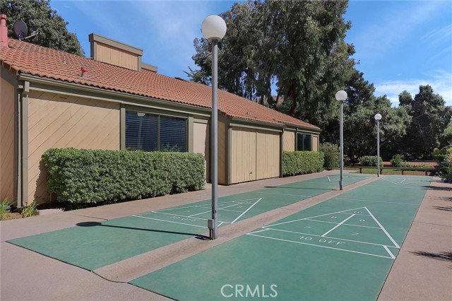 Detail Gallery Image 3 of 26 For 460 Arbor Lane Ct #103,  Thousand Oaks,  CA 91360 - 2 Beds | 2 Baths