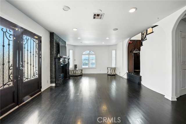 Detail Gallery Image 16 of 68 For 546 E 219th St, Carson,  CA 90745 - – Beds | – Baths