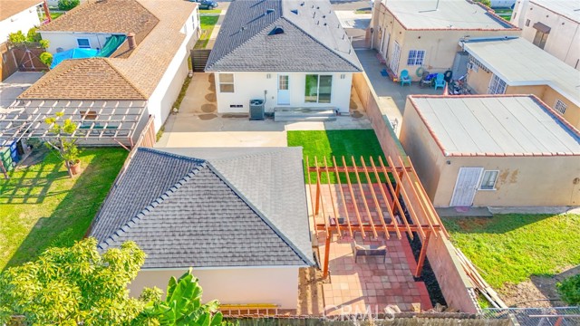 Detail Gallery Image 34 of 39 For 12035 Ramona, Hawthorne,  CA 90250 - 3 Beds | 3 Baths