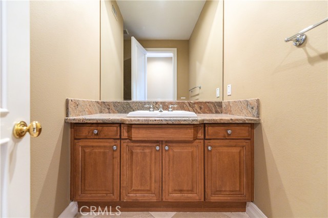 Detail Gallery Image 14 of 64 For 2355 Portrait Way, Tustin,  CA 92782 - 5 Beds | 5/1 Baths