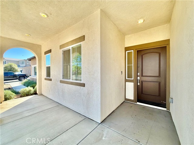 Detail Gallery Image 4 of 36 For 26557 Wintersweet Ct, Menifee,  CA 92585 - 4 Beds | 3 Baths