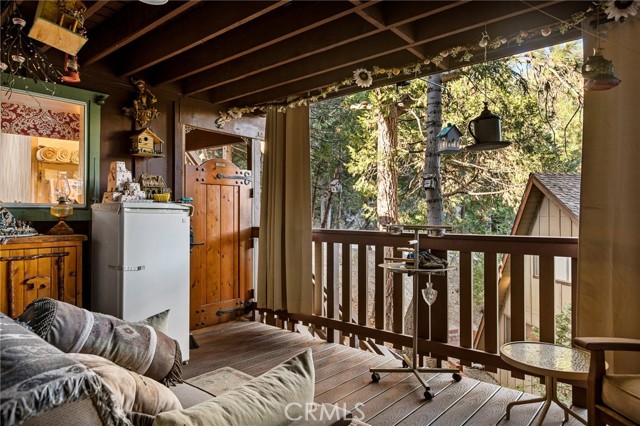 Detail Gallery Image 14 of 50 For 179 Golf Course Rd, Lake Arrowhead,  CA 92317 - 4 Beds | 3 Baths