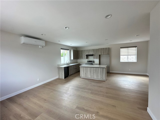 15724 Sigman St E, Hacienda Heights CA: https://media.crmls.org/medias/c197ade8-08bc-4fa8-b02e-177e9c2803d9.jpg