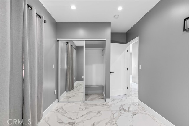 Detail Gallery Image 48 of 61 For 7700 Winnetka, Winnetka,  CA 91306 - 5 Beds | 3 Baths