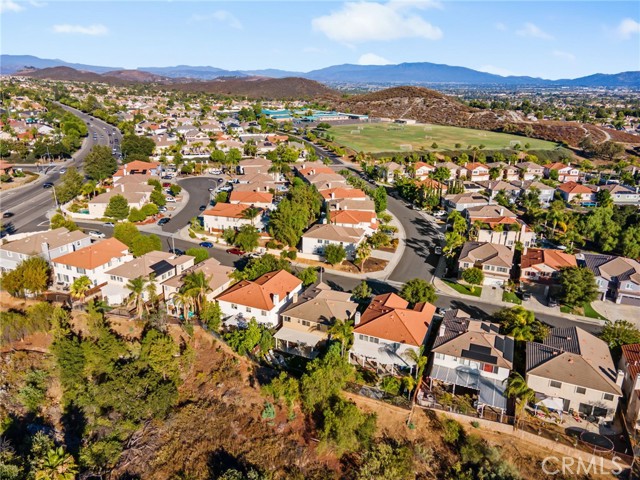 39691 Ashland Way, Murrieta CA: https://media.crmls.org/medias/c198a333-3383-43e7-b0f8-5b2683ae6ac3.jpg