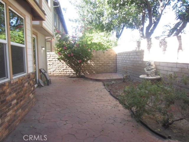 1751 Watercrest Way, Simi Valley CA: https://media.crmls.org/medias/c198c0ca-84c5-46eb-a80e-3b96a1020a87.jpg