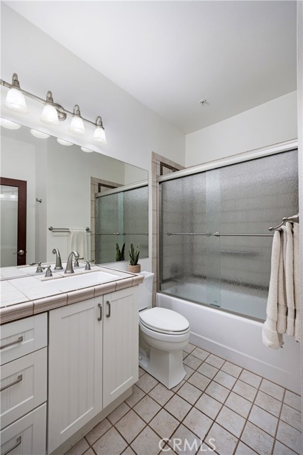 Detail Gallery Image 16 of 28 For 640 W 4th St #410,  Long Beach,  CA 90802 - 2 Beds | 2 Baths