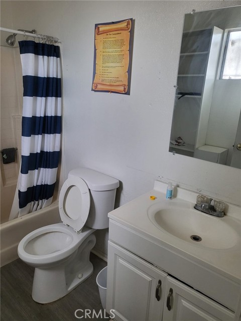 12167 Cheshire Street, Norwalk CA: https://media.crmls.org/medias/c198f973-ef01-44df-999a-804c3f0386cf.jpg