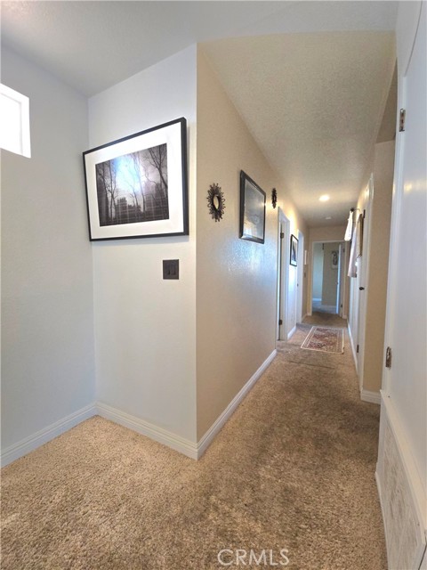 5034 Marseilles Court, Palmdale CA: https://media.crmls.org/medias/c19a29e5-749a-4092-87f2-dc977c80c44a.jpg