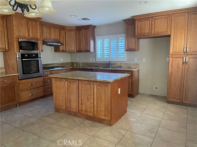 Detail Gallery Image 9 of 25 For 10140 Live Oak Ave, Temple City,  CA 91780 - 4 Beds | 2 Baths