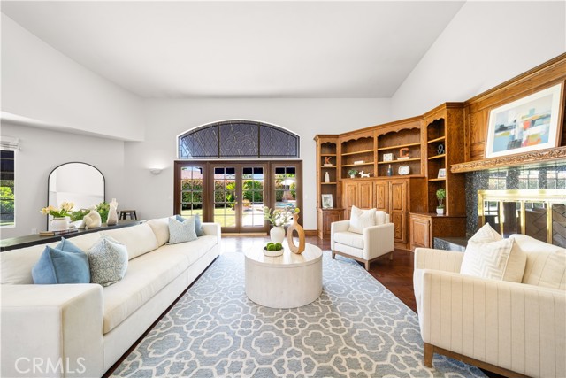 519 Connie Rae Way, Arcadia CA: https://media.crmls.org/medias/c19a8188-9394-4a83-b2a6-071dab06d42e.jpg