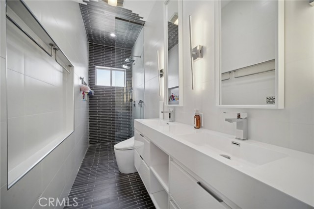 Detail Gallery Image 47 of 75 For 12218 Sarazen Pl, Granada Hills,  CA 91344 - 6 Beds | 5/2 Baths