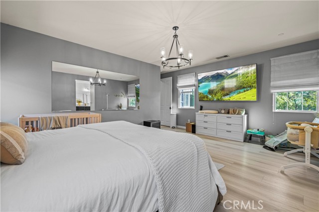 Detail Gallery Image 31 of 60 For 24106 Village Cir, Valencia,  CA 91354 - 4 Beds | 3 Baths