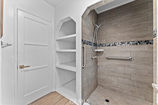 Detail Gallery Image 26 of 30 For 9801 S Hobart Bld, Los Angeles,  CA 90047 - 3 Beds | 2 Baths
