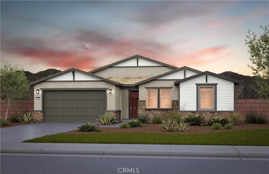 1325 La Quinta Avenue