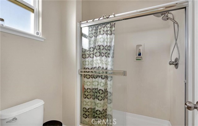 901 Misty Harbor Drive, Livingston CA: https://media.crmls.org/medias/c19c85bf-717b-4b5d-b865-df9774f3b802.jpg