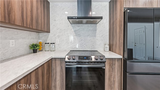 Detail Gallery Image 18 of 53 For 2430 Greensward St, Simi Valley,  CA 93065 - 4 Beds | 2 Baths