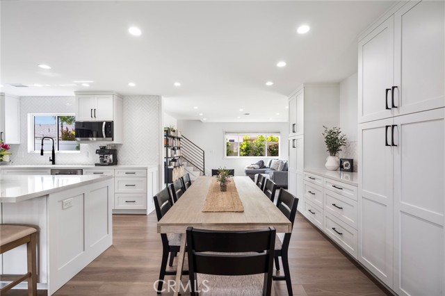 Detail Gallery Image 16 of 45 For 17551 Griffith, Huntington Beach,  CA 92649 - 4 Beds | 3 Baths