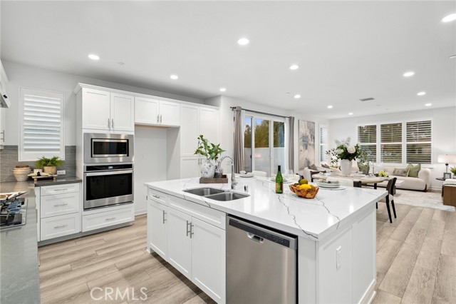 118 Modjeska, Irvine CA: https://media.crmls.org/medias/c19ea6b3-6ca5-4644-b008-e2e94f3fecdb.jpg