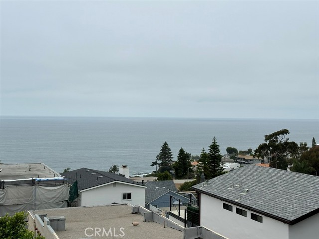 Detail Gallery Image 5 of 64 For 2961 Rounsevel, Laguna Beach,  CA 92651 - 2 Beds | 2 Baths